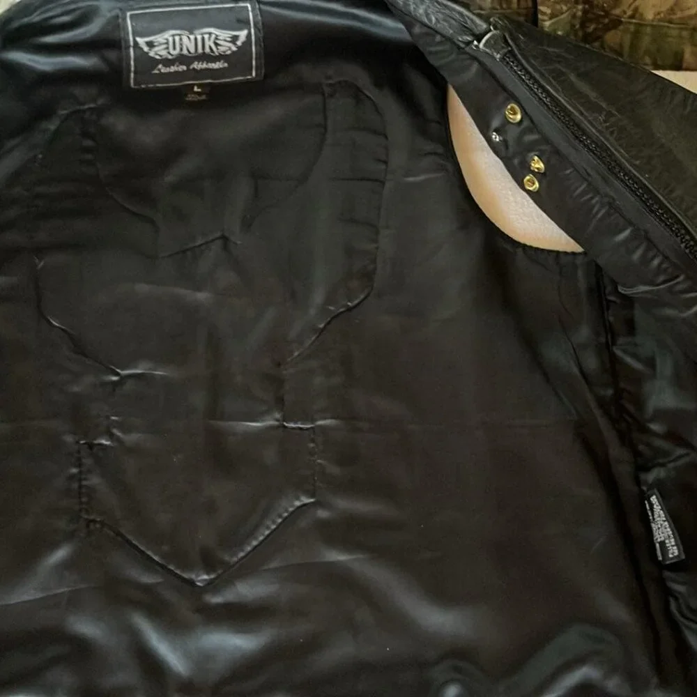 Vintage UNIK SZ LG Adjustable Leather Vest & Neck Cover Embroidered W/Event Pins